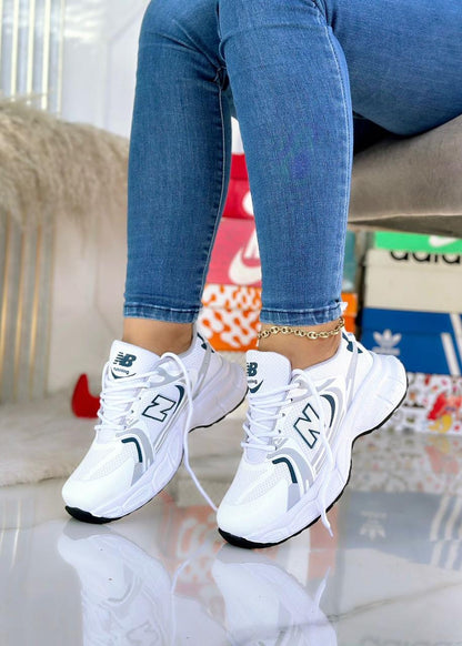 NUEVOS TENIS NB MUJER