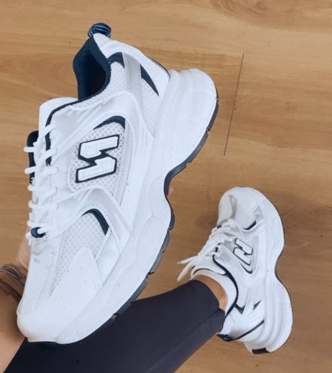 NUEVOS TENIS NB MUJER
